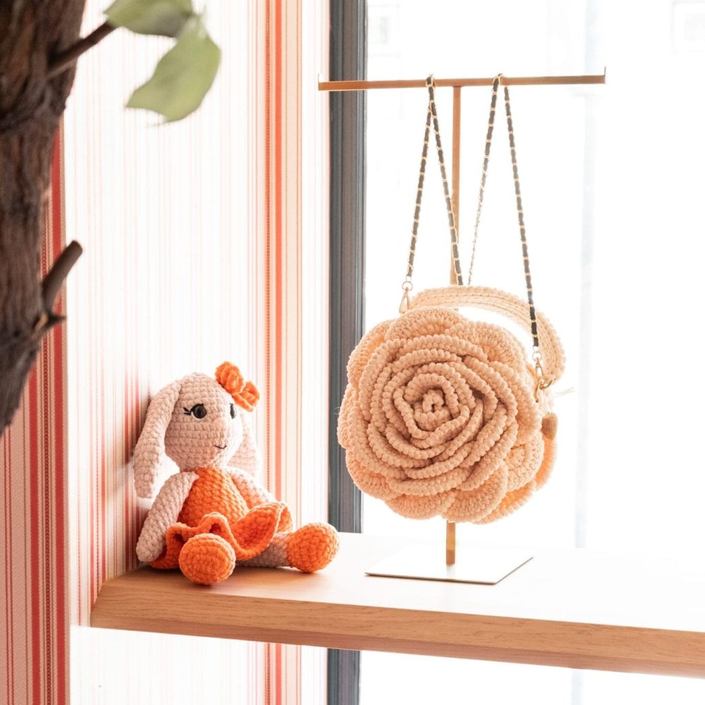 “Crochet: The Silent Art That Accompanies Generations.”